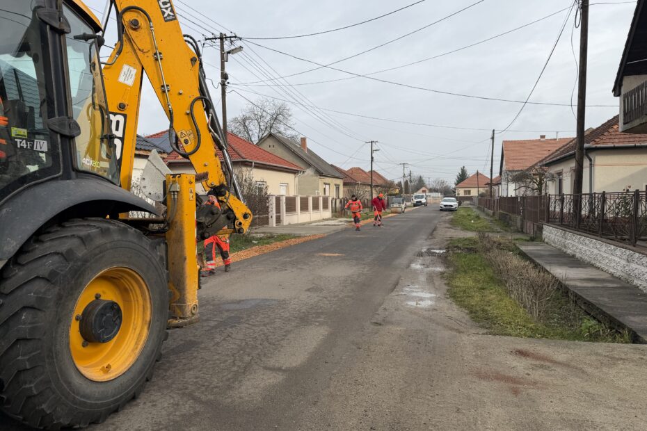 Zajlik a Rózsa utca padkázása