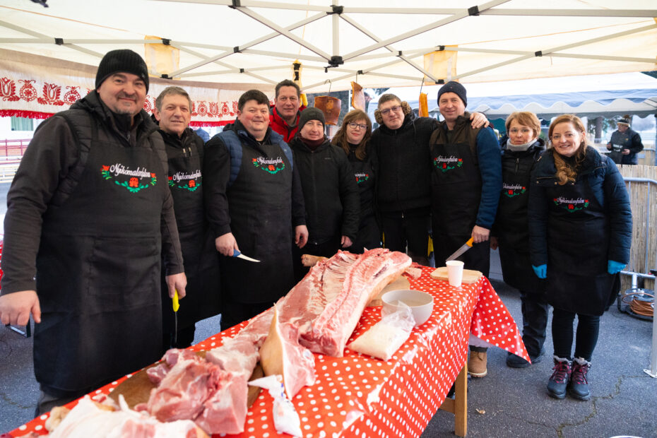 Ismét összemérik tudásukat a böllérek Felsőzsolcán