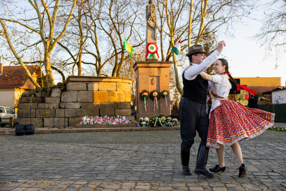 A szabadságharc hőseire emlékeztek Felsőzsolcán
